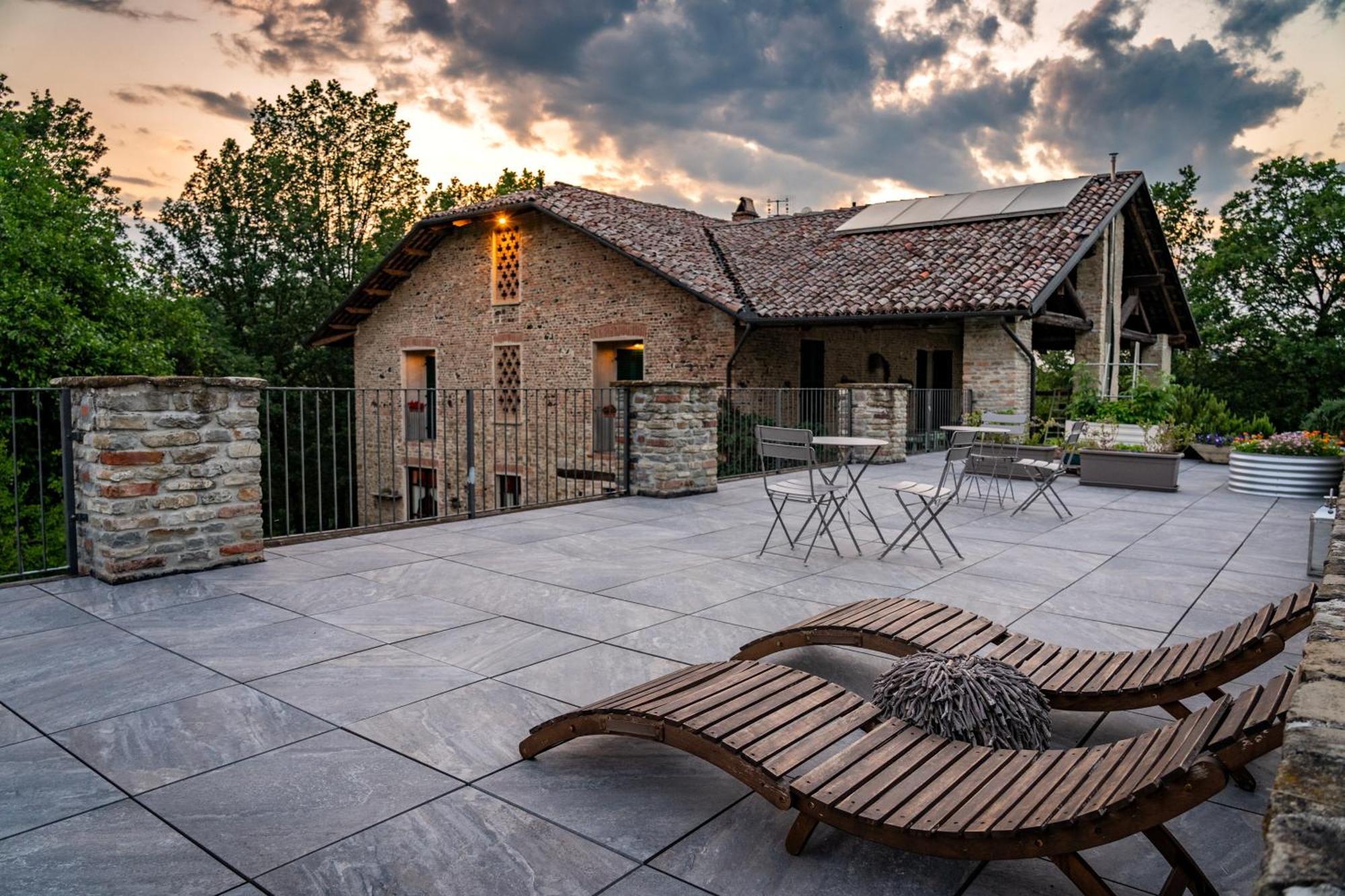 Bed and Breakfast Gilda E I Suoi Amici Neive Exterior foto