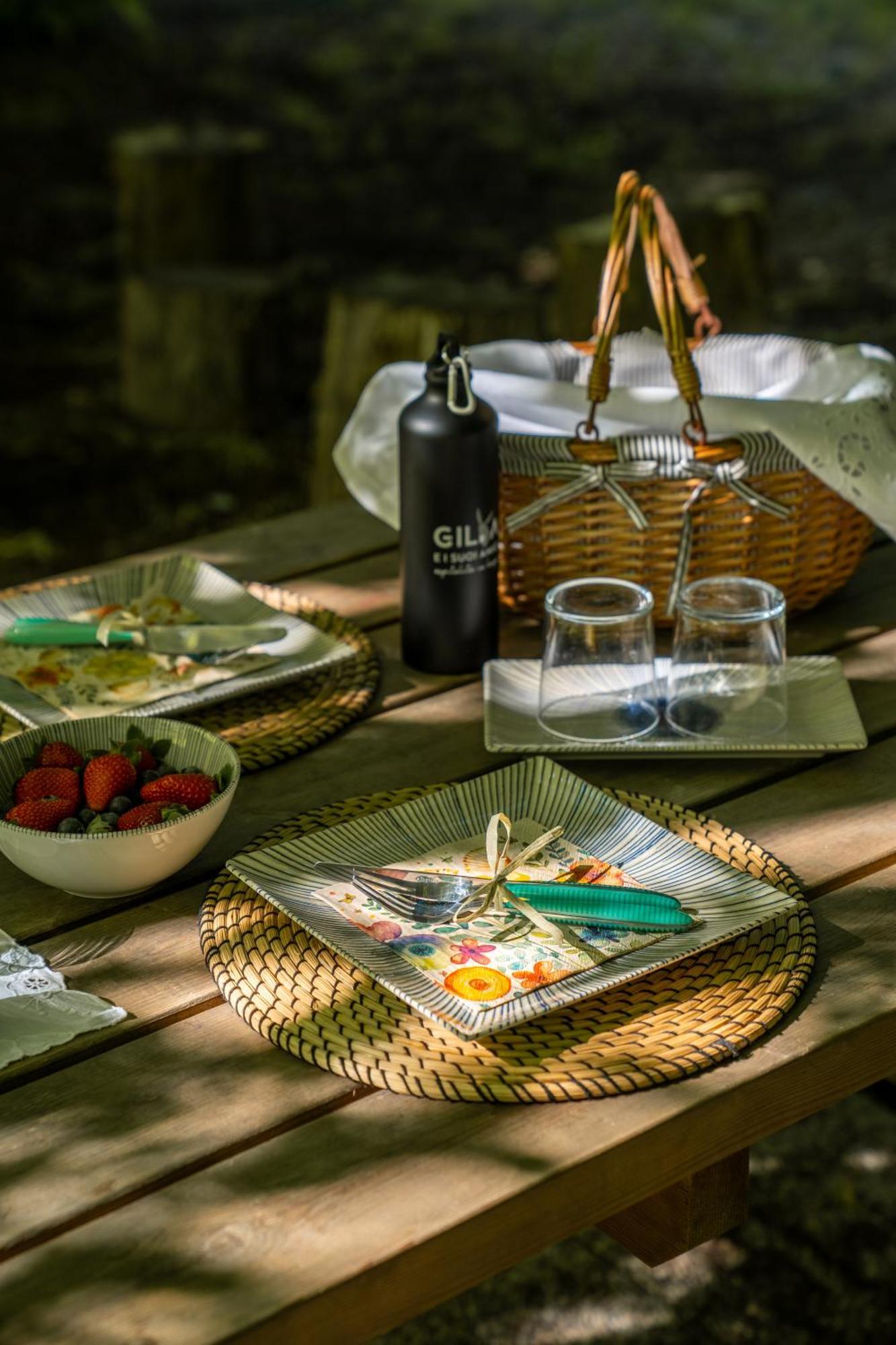 Bed and Breakfast Gilda E I Suoi Amici Neive Exterior foto
